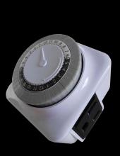  TR-MTMR - 24-HOUR 3-PRONG MECHANICAL PLUG-IN TIMER