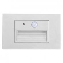  SLE-A-12V-MCT-PIR-WH - INTEGRATED STEP LIGHT 12V 3W 3CCT WITH MOTION SENSOR AND PHOTOCELL, RECESSED, WHITE